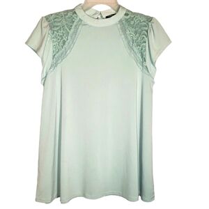 Torrid women's size 10 high collar short sleeves laced top. 5057